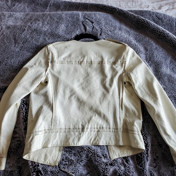 Club Monaco leather Ivory Jacket - Picture 3 of 4